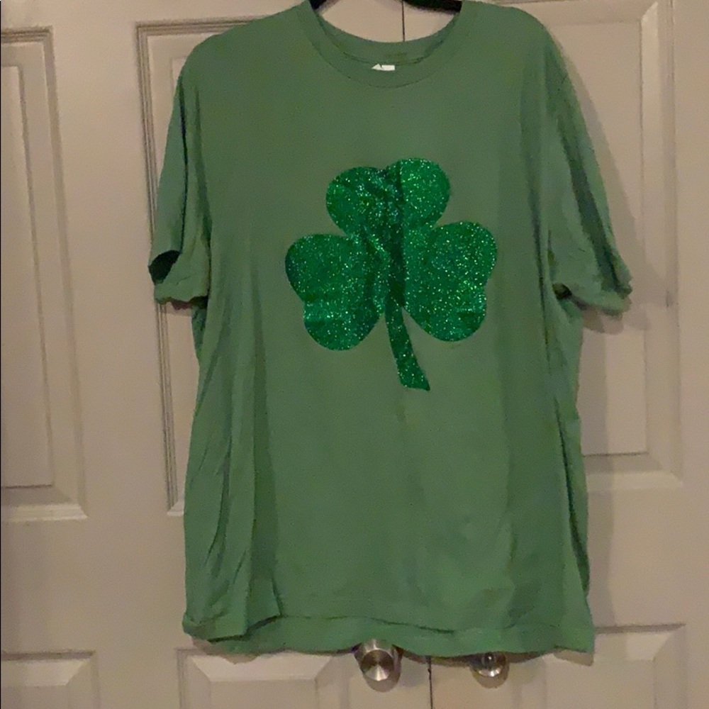Green T-Shirt with Green Glitter Shamrock